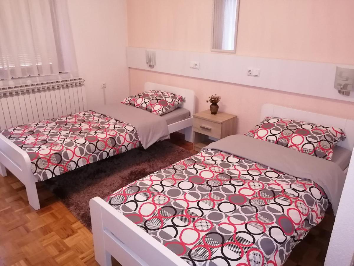 Apartments Dedic Dubrave Gornje Экстерьер фото