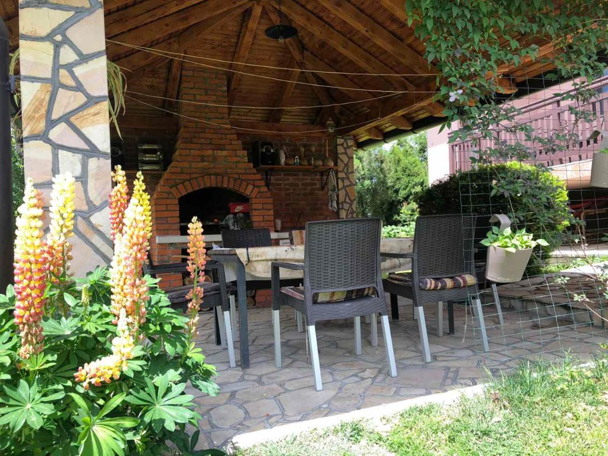 Apartments Dedic Dubrave Gornje Экстерьер фото