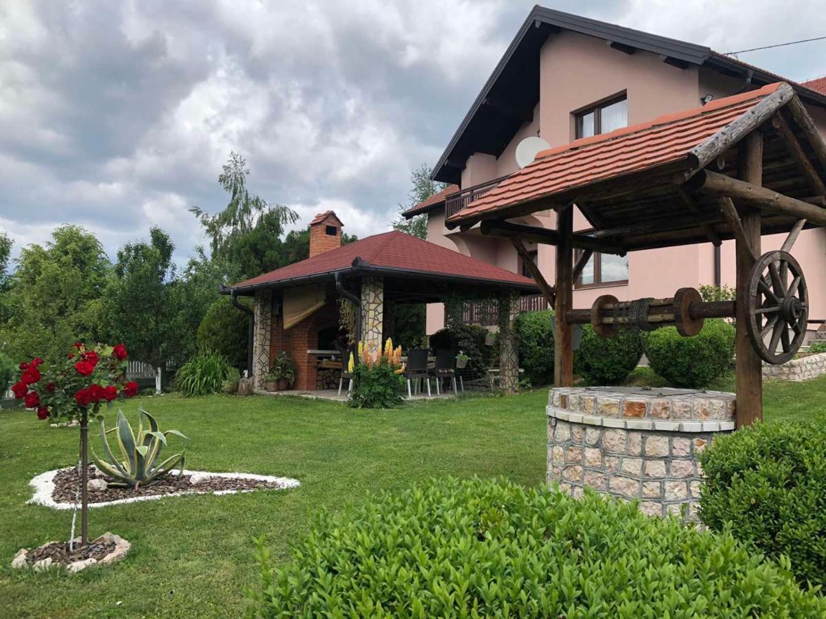 Apartments Dedic Dubrave Gornje Экстерьер фото